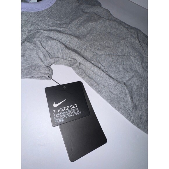 Just Do It Nike one piece with socks set  0-6 mths - Picture 5 of 6